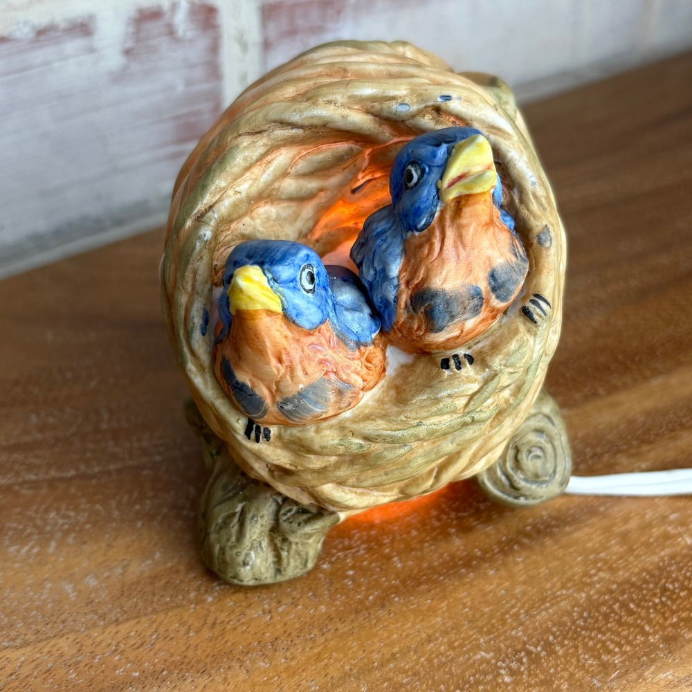 Vintage Irice Bluebird Nest Night Light Chalkware Lamp Mid Century Cottagecore